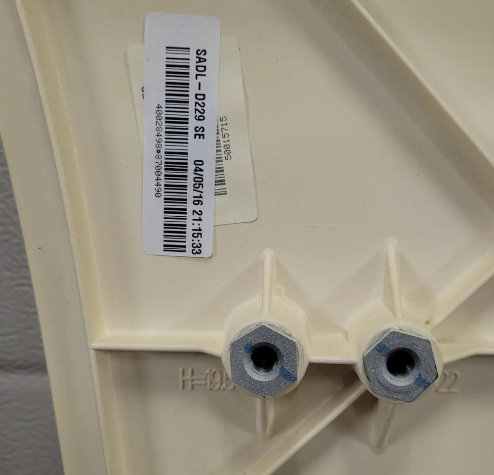 SPOJLER ZAKABINOWY SCANIA R 1534229 NOWY ORYGINAŁ - Aerodinamică/ Spoiler pentru Camion: Foto 4 SPOJLER ZAKABINOWY SCANIA R 1534229 NOWY ORYGINAŁ - Aerodinamică/ Spoiler pentru Camion: Foto 4