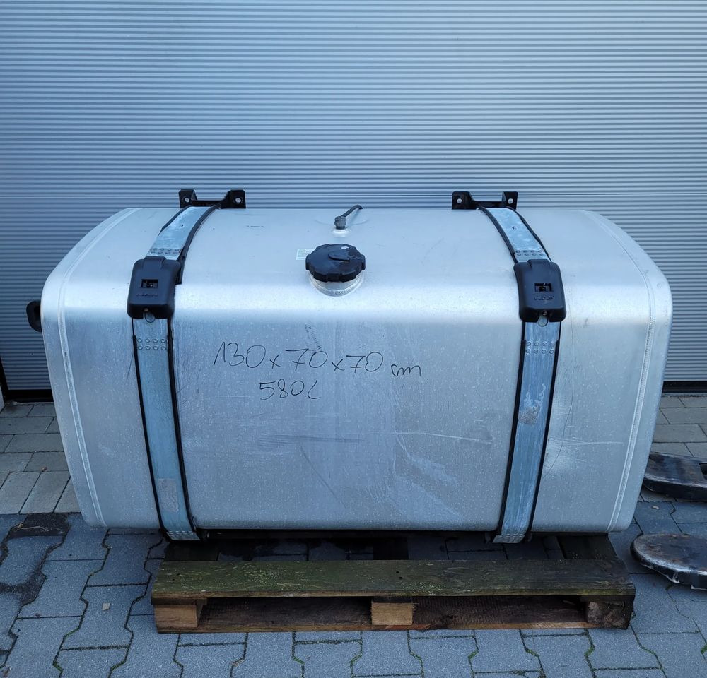 ZBIORNIK PALIWA MAN TGX 580 LIFT 81.12201-5967 CHWALIM116 - Rezervor combustibil pentru Camion: Foto 1 ZBIORNIK PALIWA MAN TGX 580 LIFT 81.12201-5967 CHWALIM116 - Rezervor combustibil pentru Camion: Foto 1
