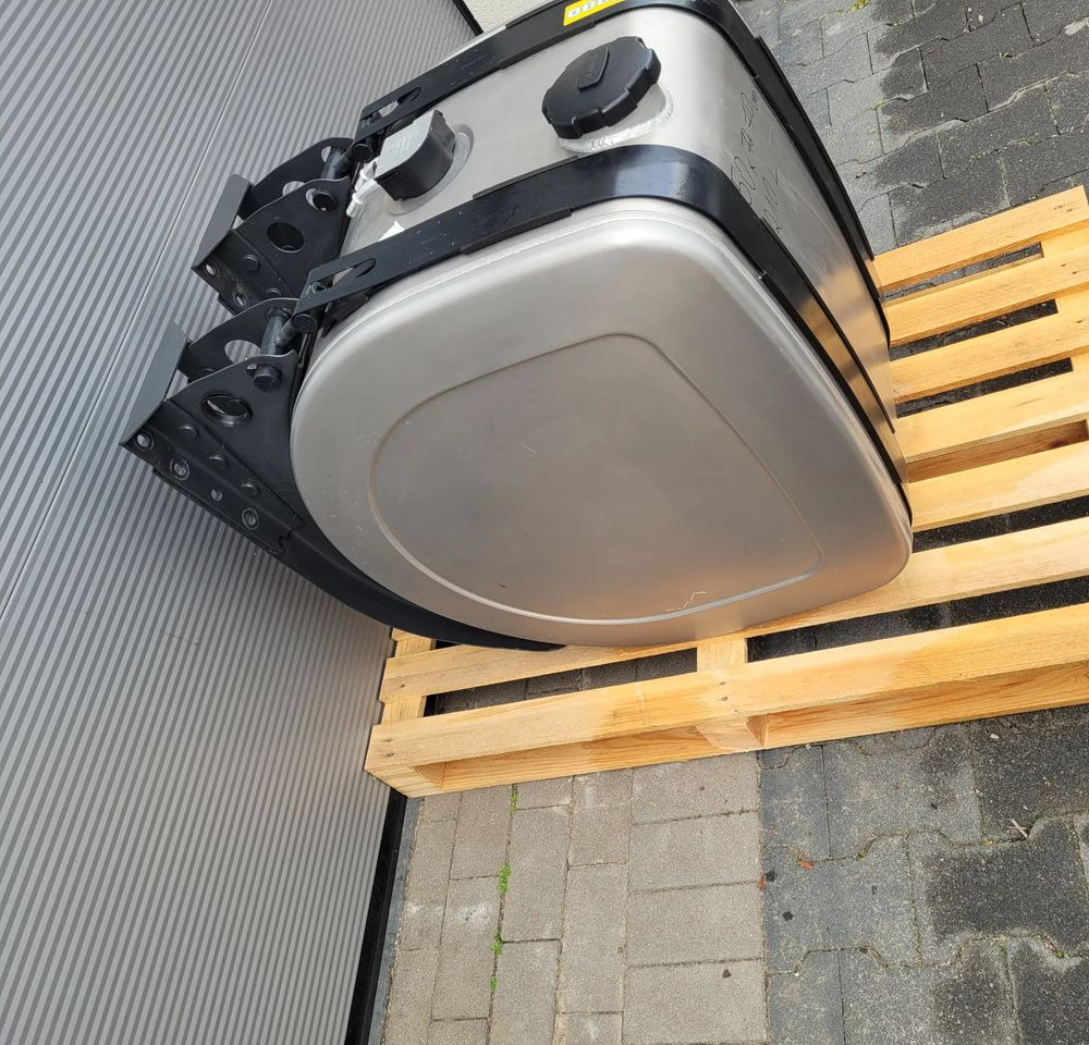 ZBIORNIK PALIWA VOLVO FH4 FH5 RENAULT 21516443 210L CHWALIM116 - Rezervor combustibil pentru Camion: Foto 2 ZBIORNIK PALIWA VOLVO FH4 FH5 RENAULT 21516443 210L CHWALIM116 - Rezervor combustibil pentru Camion: Foto 2