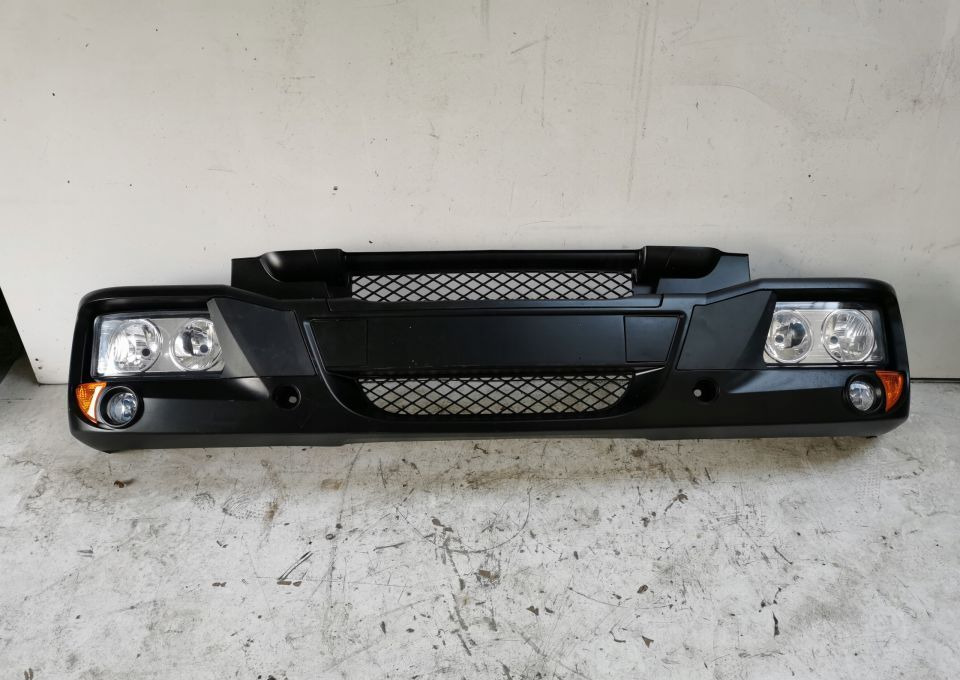 ZDERZAK IVECO EUROCARGO ORYGNIAŁ - Bară de protecție pentru Camion: Foto 1 ZDERZAK IVECO EUROCARGO ORYGNIAŁ - Bară de protecție pentru Camion: Foto 1