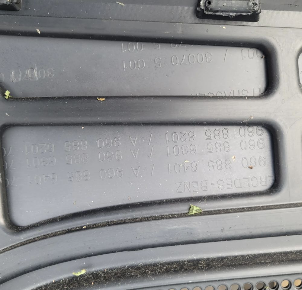 ZDERZAK MERCDESES ACTROS MP4 MP5 ORYGINAŁ CHWALIM116 - Caroserie și exterior pentru Camion: Foto 5 ZDERZAK MERCDESES ACTROS MP4 MP5 ORYGINAŁ CHWALIM116 - Caroserie și exterior pentru Camion: Foto 5