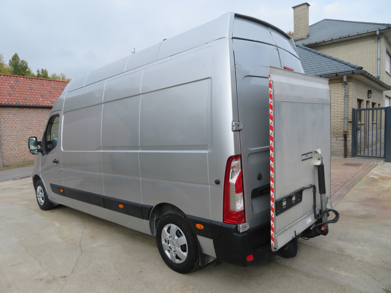 Renault Master 2.3dCi Grand Confort - L3H3 - Dubă: Foto 5 Renault Master 2.3dCi Grand Confort - L3H3 - Dubă: Foto 5