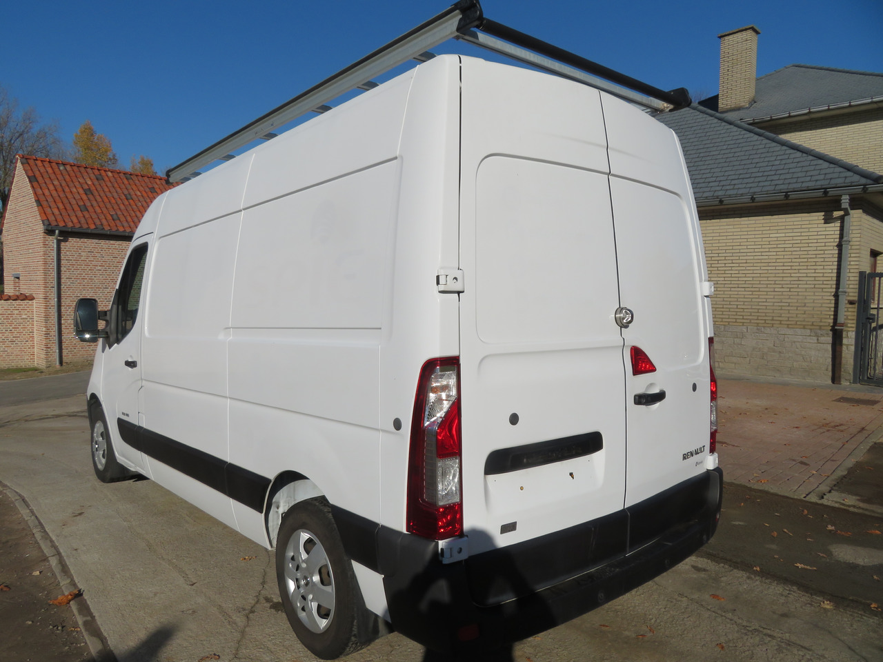 Renault Master 2.3dCi - L2H2 - Dubă: Foto 5 Renault Master 2.3dCi - L2H2 - Dubă: Foto 5