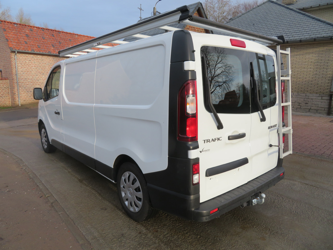 Renault Trafic 2.0dCi Grand Confort - L2H1 - Autoutilitară compactă: Foto 5 Renault Trafic 2.0dCi Grand Confort - L2H1 - Autoutilitară compactă: Foto 5