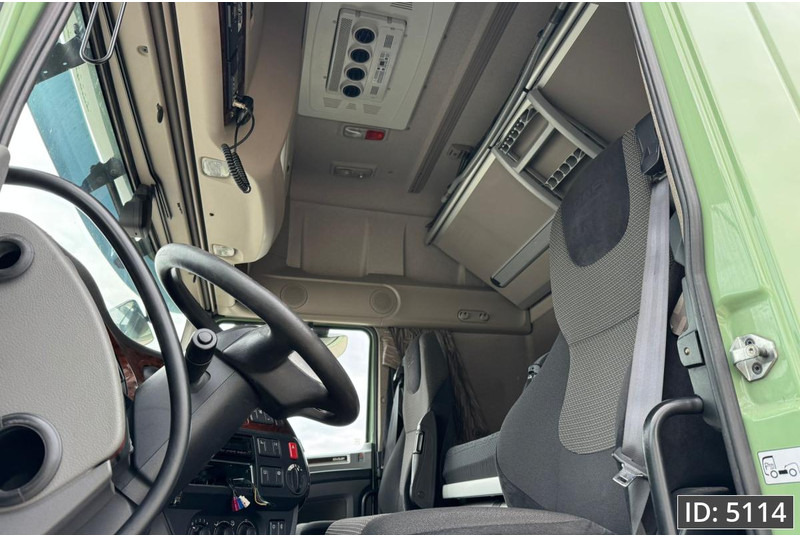 DAF XF 440 SSC, Euro 6, Mega / Standklima / Fridge / 2 Tanks - Cap tractor: Foto 5 DAF XF 440 SSC, Euro 6, Mega / Standklima / Fridge / 2 Tanks - Cap tractor: Foto 5