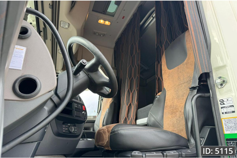 DAF XF 450 SSC, Euro 6, / Fridge / 2 Tanks - Cap tractor: Foto 5 DAF XF 450 SSC, Euro 6, / Fridge / 2 Tanks - Cap tractor: Foto 5