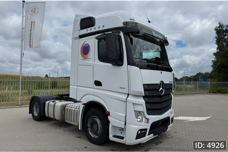 Mercedes-Benz Actros 1851 BigSpace, Euro 6, / Retarder / Standklima / 2 Tanks / BigSpace, Intarder - Cap tractor: Foto 4 Mercedes-Benz Actros 1851 BigSpace, Euro 6, / Retarder / Standklima / 2 Tanks / BigSpace, Intarder - Cap tractor: Foto 4