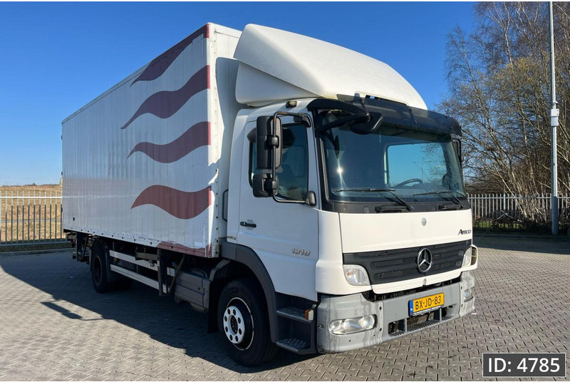 Mercedes-Benz Atego 1318 Day Cab, Euro 5, BDF / EPS automatic / DHOLLANDIA 2000KG - Camion transport containere/ Swap body: Foto 4 Mercedes-Benz Atego 1318 Day Cab, Euro 5, BDF / EPS automatic / DHOLLANDIA 2000KG - Camion transport containere/ Swap body: Foto 4