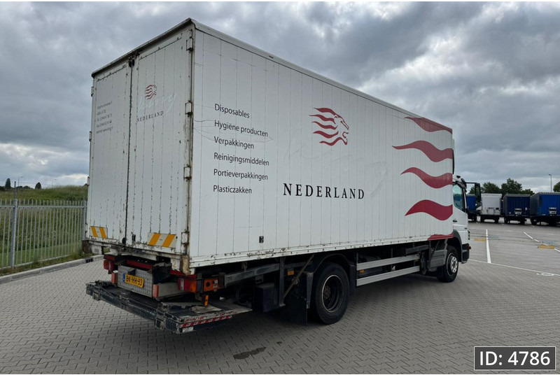 Mercedes-Benz Atego 1318 Day Cab, Euro 5, BDF / EPS automatic / DHOLLANDIA 2000KG - Camion transport containere/ Swap body: Foto 3 Mercedes-Benz Atego 1318 Day Cab, Euro 5, BDF / EPS automatic / DHOLLANDIA 2000KG - Camion transport containere/ Swap body: Foto 3