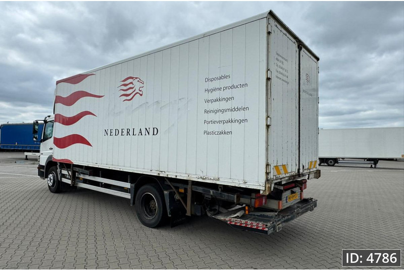 Mercedes-Benz Atego 1318 Day Cab, Euro 5, BDF / EPS automatic / DHOLLANDIA 2000KG - Camion transport containere/ Swap body: Foto 2 Mercedes-Benz Atego 1318 Day Cab, Euro 5, BDF / EPS automatic / DHOLLANDIA 2000KG - Camion transport containere/ Swap body: Foto 2