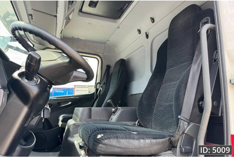 Mercedes-Benz Atego 1623 Day Cab, Euro 6, / Frigoblock / TOP condition - Camion frigider: Foto 5 Mercedes-Benz Atego 1623 Day Cab, Euro 6, / Frigoblock / TOP condition - Camion frigider: Foto 5