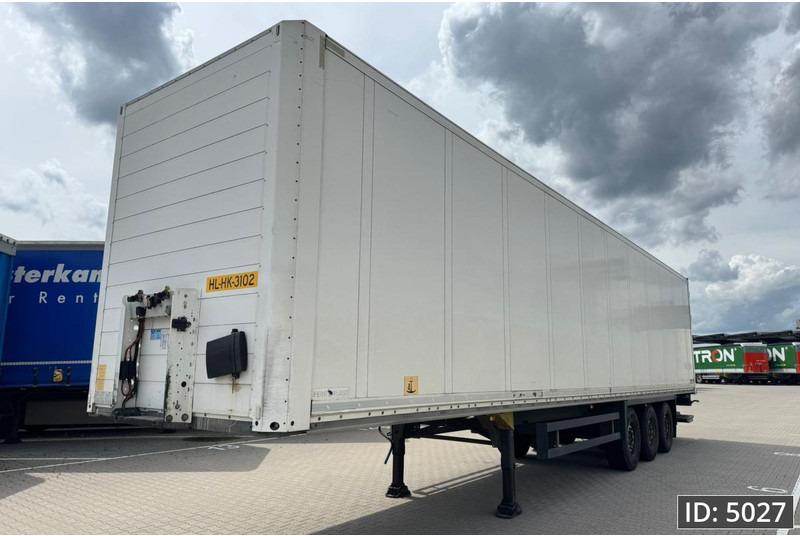 Schmitz Cargobull SCB/S3B / Disk brakes / Double stock / Taillift - Semiremorcă furgon: Foto 1 Schmitz Cargobull SCB/S3B / Disk brakes / Double stock / Taillift - Semiremorcă furgon: Foto 1