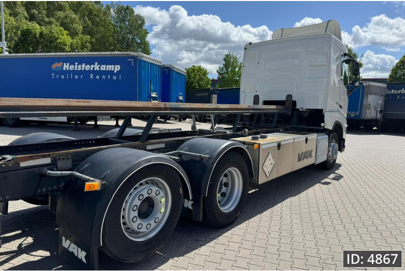 Volvo FH 500 Globetrotter, Euro 6, / 6x2 / Hydraulic body / frame 7.4 m / Tail lift - Camion transport containere/ Swap body: Foto 4 Volvo FH 500 Globetrotter, Euro 6, / 6x2 / Hydraulic body / frame 7.4 m / Tail lift - Camion transport containere/ Swap body: Foto 4