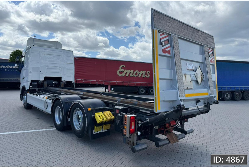 Volvo FH 500 Globetrotter, Euro 6, / 6x2 / Hydraulic body / frame 7.4 m / Tail lift - Camion transport containere/ Swap body: Foto 2 Volvo FH 500 Globetrotter, Euro 6, / 6x2 / Hydraulic body / frame 7.4 m / Tail lift - Camion transport containere/ Swap body: Foto 2