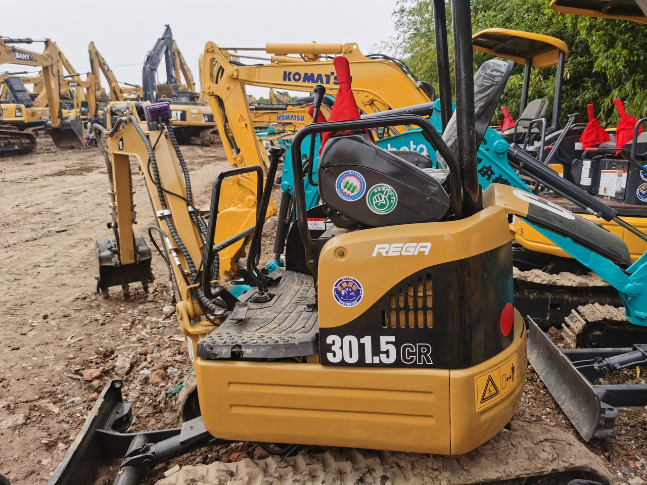 CATERPILLAR 301.5CR - Mini excavator: Foto 4 CATERPILLAR 301.5CR - Mini excavator: Foto 4