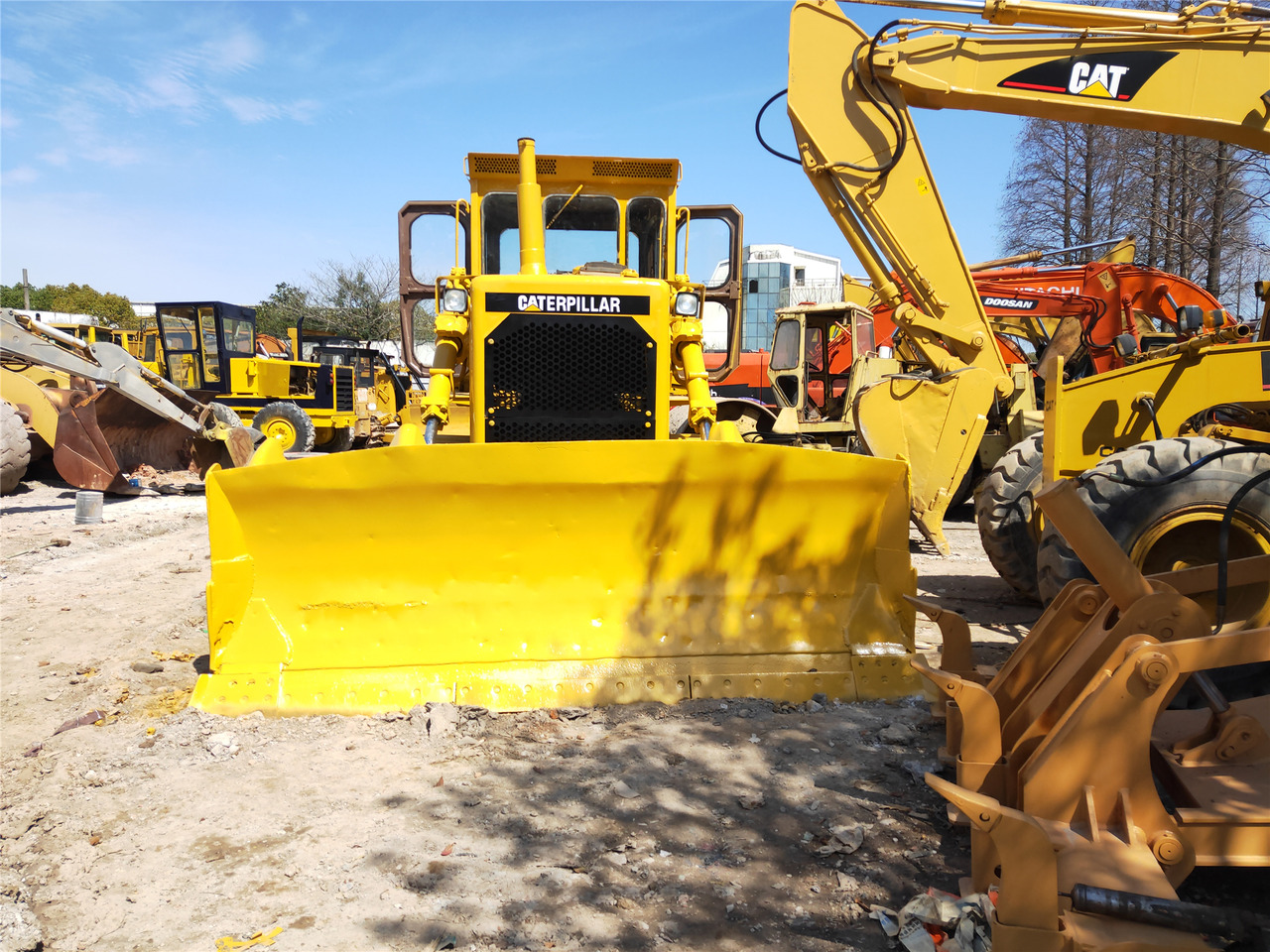 CATERPILLAR D8K - Buldozer: Foto 3 CATERPILLAR D8K - Buldozer: Foto 3