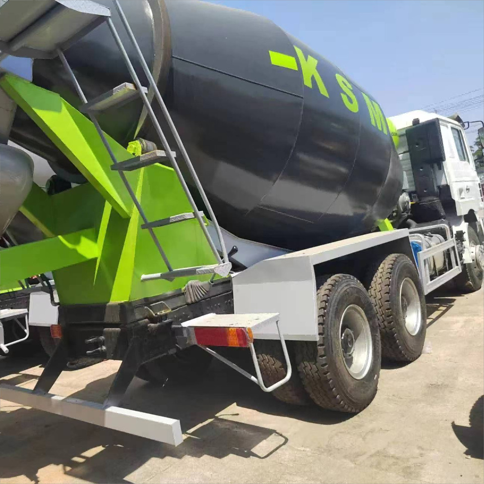 SHACMAN F3000 Cement Mixer Truck - Camion: Foto 4 SHACMAN F3000 Cement Mixer Truck - Camion: Foto 4
