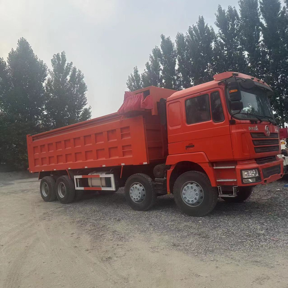 SINOTRUK HOWO Dump Truck 6x4 Click for Discount - Camion: Foto 2 SINOTRUK HOWO Dump Truck 6x4 Click for Discount - Camion: Foto 2