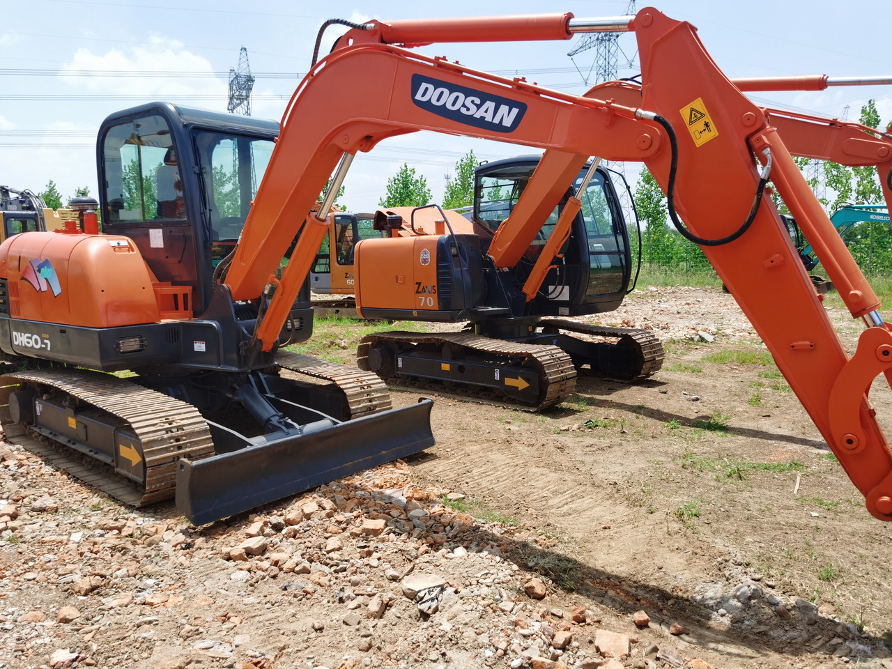 DOOSAN DH60-7 - Excavator pe şenile: Foto 4 DOOSAN DH60-7 - Excavator pe şenile: Foto 4