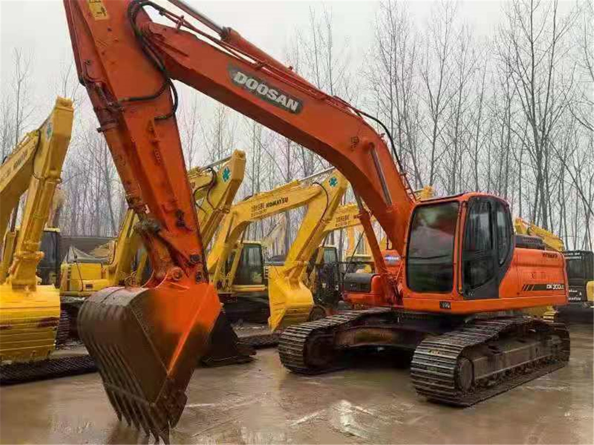 DOOSAN Excavator DX300 Click Here for Discount - Excavator pe şenile: Foto 1 DOOSAN Excavator DX300 Click Here for Discount - Excavator pe şenile: Foto 1