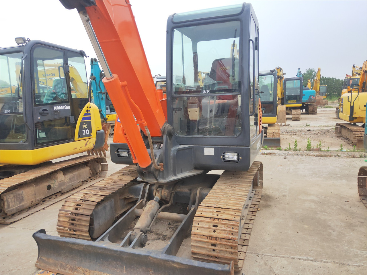 Doosan Crawler Excavator DH55 Good Condition Click for Discount - Excavator pe şenile: Foto 4 Doosan Crawler Excavator DH55 Good Condition Click for Discount - Excavator pe şenile: Foto 4
