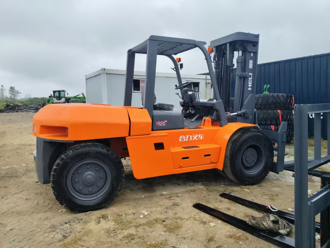 HELI Forklift 10 ton Click for Discount - Motostivuitor: Foto 1 HELI Forklift 10 ton Click for Discount - Motostivuitor: Foto 1