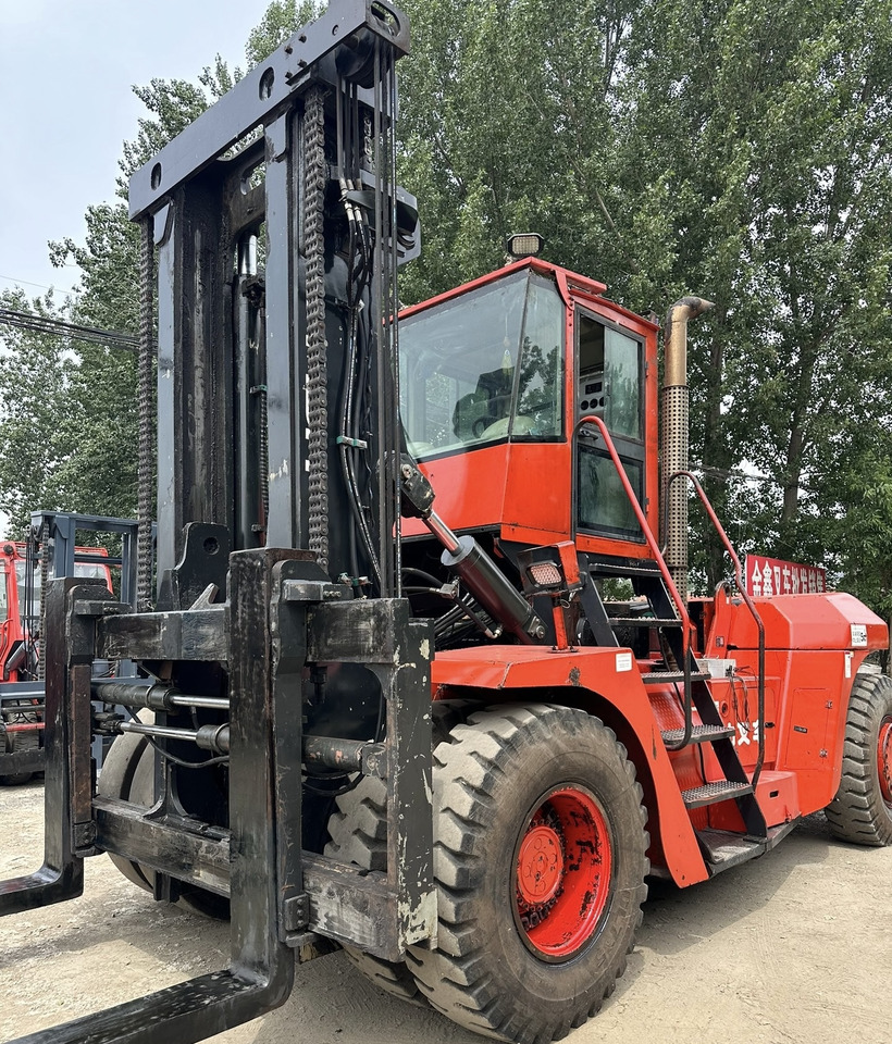 HELI Forklift 25ton Click for Discount - Stivuitor diesel: Foto 1 HELI Forklift 25ton Click for Discount - Stivuitor diesel: Foto 1