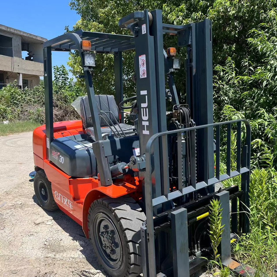 HELI Forklift 3 ton Click Here for Discount - Stivuitor diesel: Foto 3 HELI Forklift 3 ton Click Here for Discount - Stivuitor diesel: Foto 3