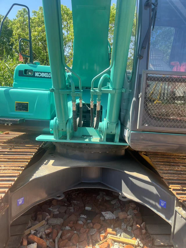 HITACHI SK200D Excavate Click for Discount - Excavator: Foto 3 HITACHI SK200D Excavate Click for Discount - Excavator: Foto 3