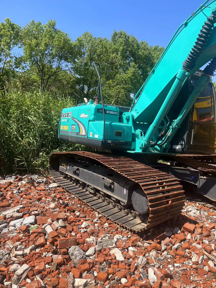 HITACHI SK200D Excavate Click for Discount - Excavator: Foto 1 HITACHI SK200D Excavate Click for Discount - Excavator: Foto 1