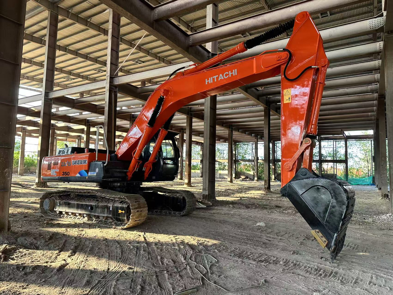 HITACHI ZX350 Excavator Click for Discount - Excavator: Foto 3 HITACHI ZX350 Excavator Click for Discount - Excavator: Foto 3