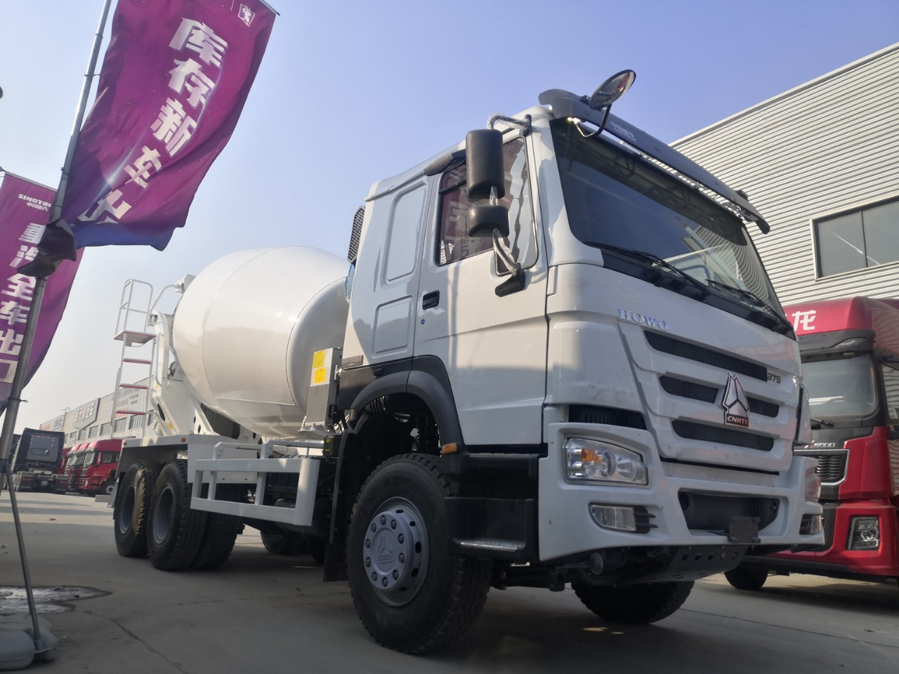 HOWO 10Cube Cement Mixer Truck 6*4 Click Here for Discount - Autobetonieră: Foto 1 HOWO 10Cube Cement Mixer Truck 6*4 Click Here for Discount - Autobetonieră: Foto 1