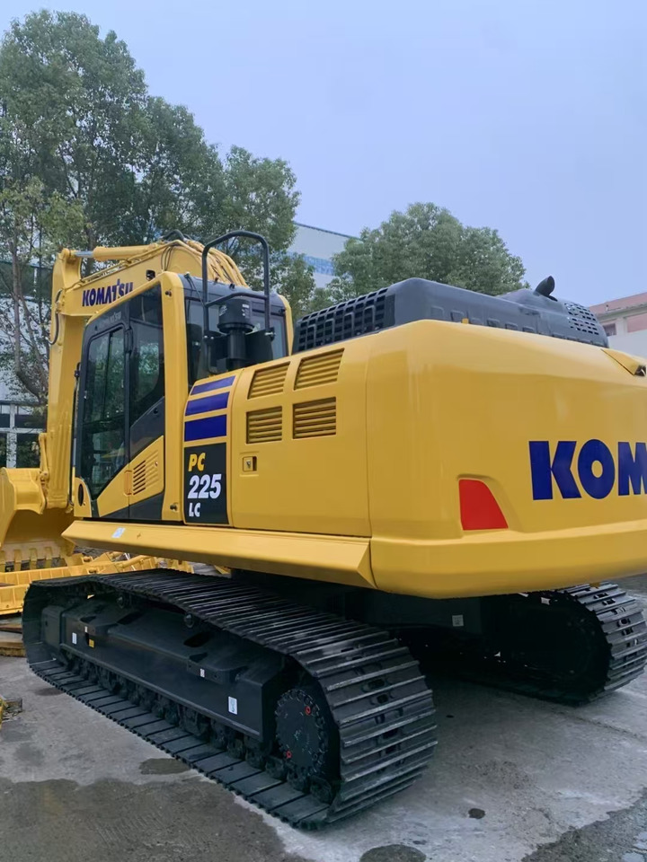 KOMATSU PC225 - Excavator pe şenile: Foto 1 KOMATSU PC225 - Excavator pe şenile: Foto 1