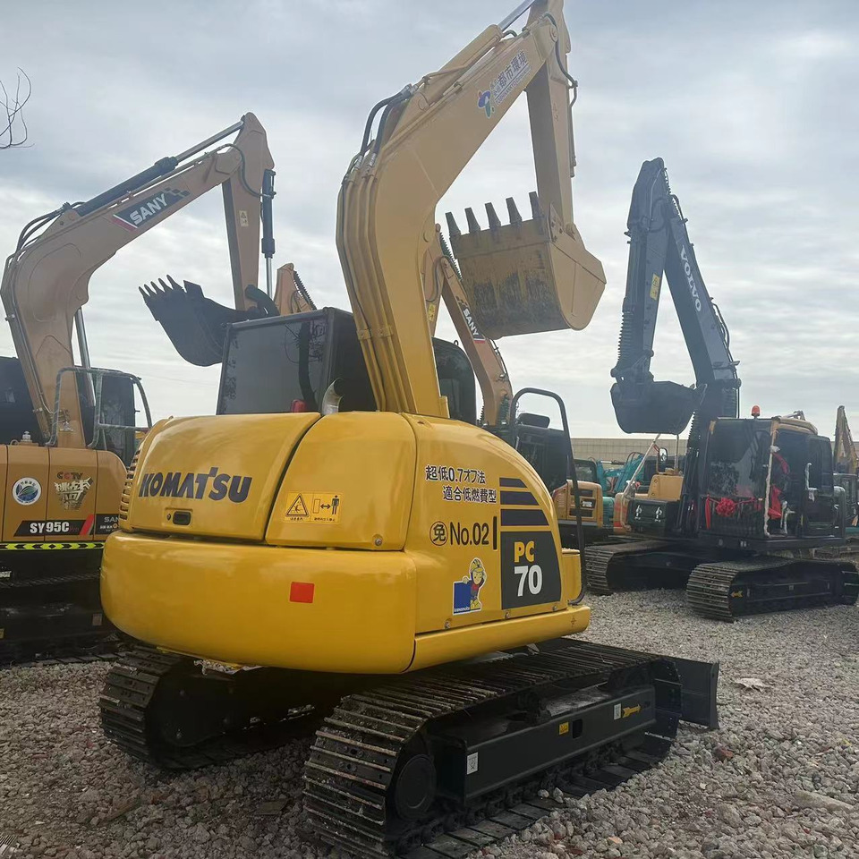 Komatsu PC70-8 Mini Excavator Good Condition - Mini excavator: Foto 1 Komatsu PC70-8 Mini Excavator Good Condition - Mini excavator: Foto 1