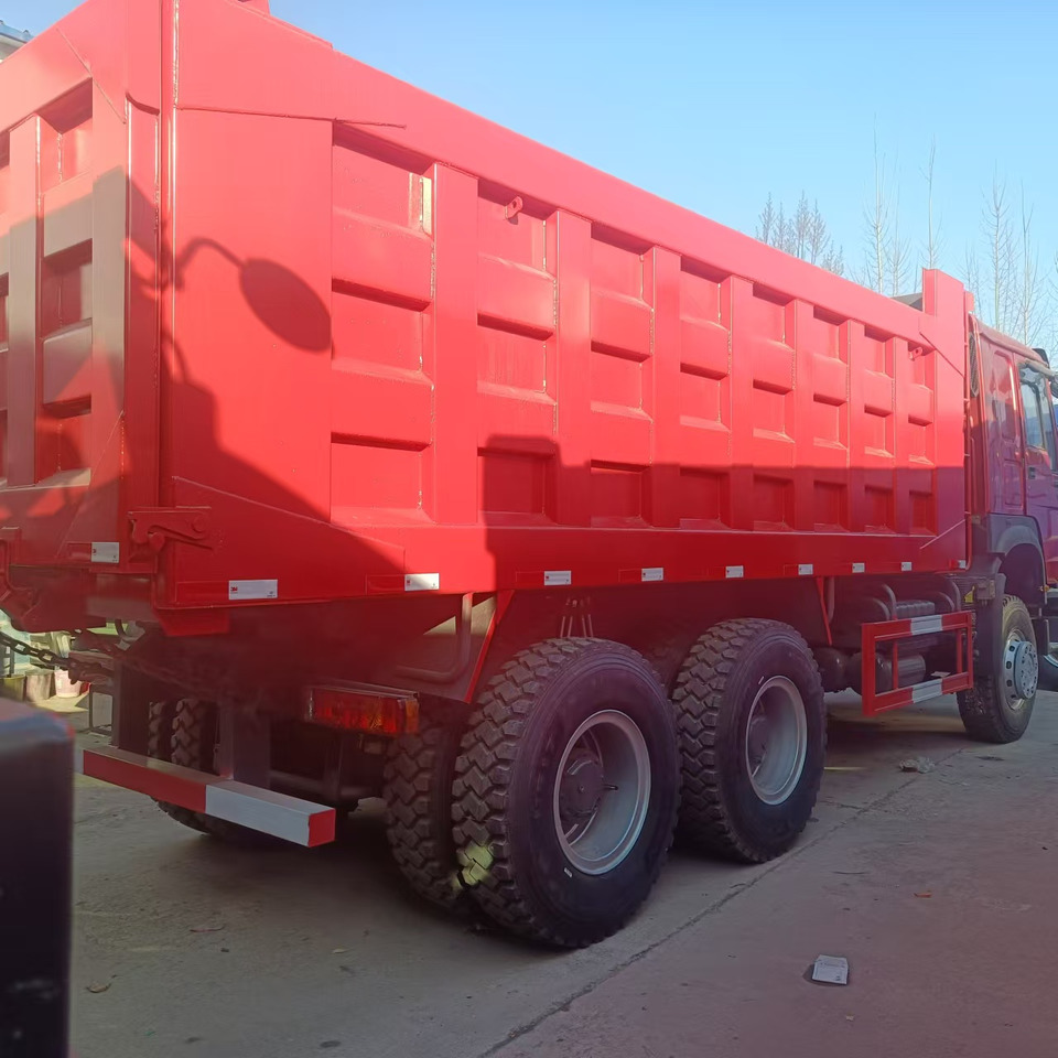 Camion basculantă SINOTRUK HOWO 6x4 Dump Truck Click for Discount: Foto 9 Camion basculantă SINOTRUK HOWO 6x4 Dump Truck Click for Discount: Foto 9