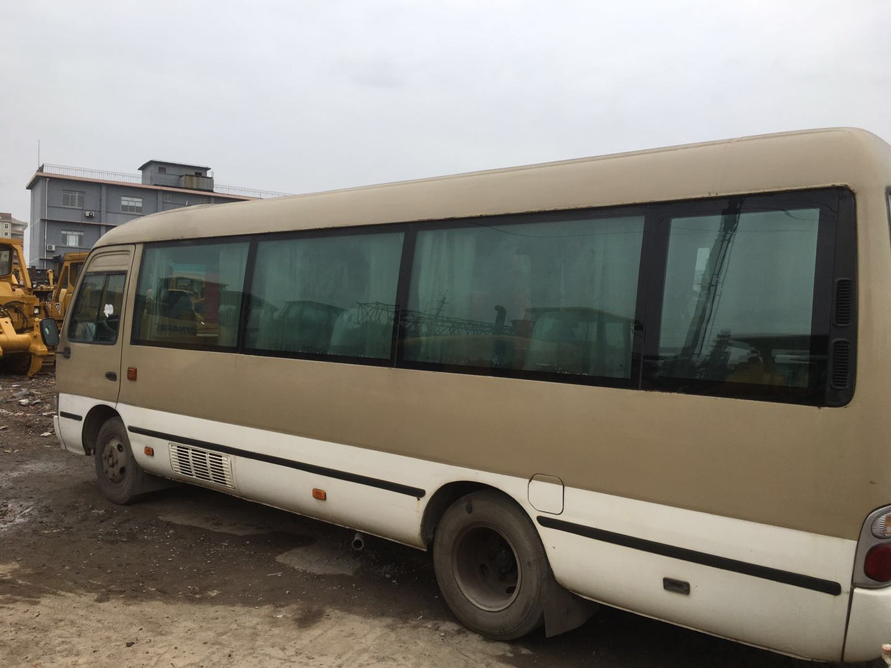 TOYOTA Coaster - Autobuz urban: Foto 3 TOYOTA Coaster - Autobuz urban: Foto 3