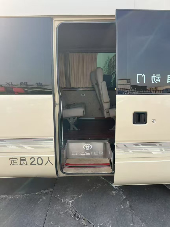 Autocar TOYOTA Mini Bus 20 Seats: Foto 6