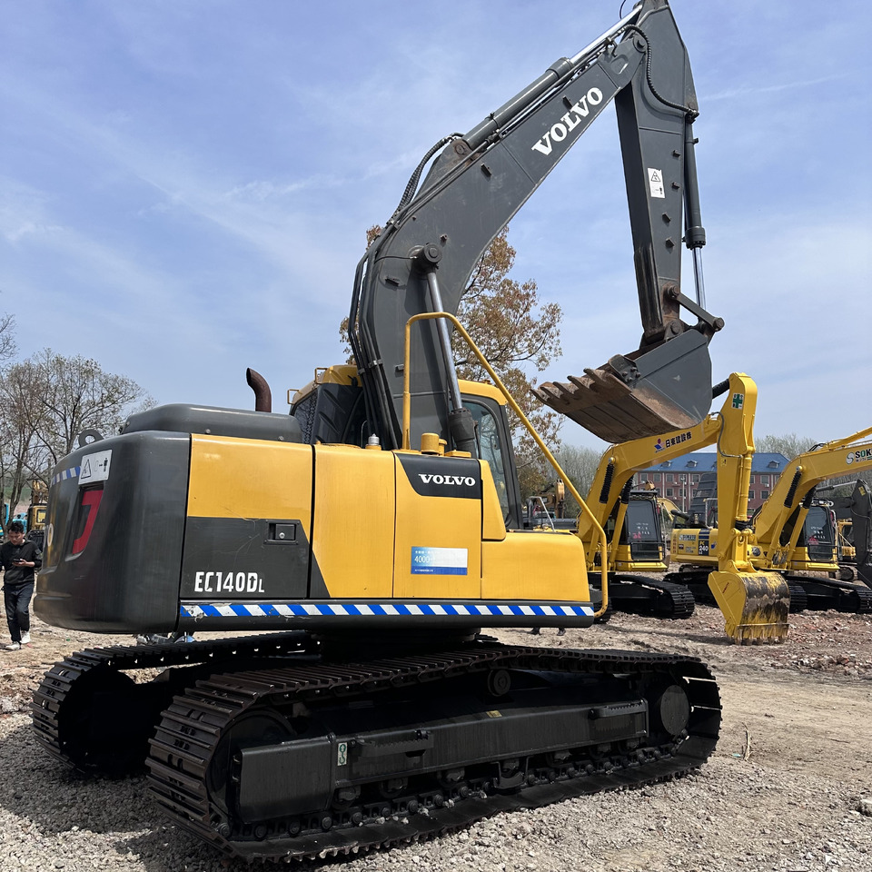 VOLVO EC140D - Excavator pe şenile: Foto 1 VOLVO EC140D - Excavator pe şenile: Foto 1