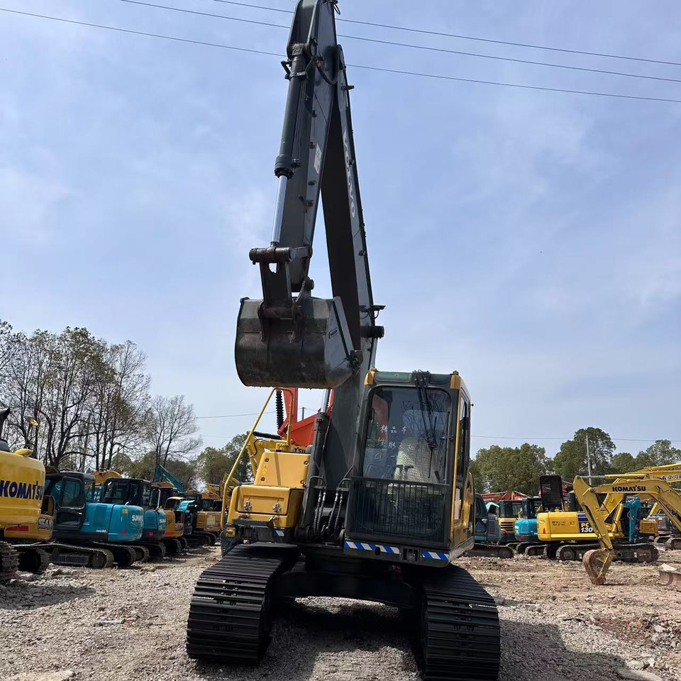 VOLVO EC140D - Excavator pe şenile: Foto 4 VOLVO EC140D - Excavator pe şenile: Foto 4