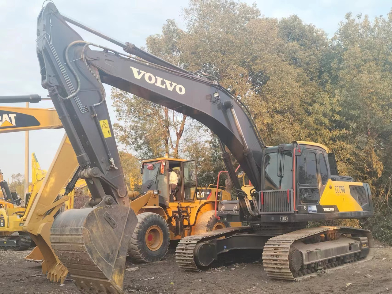 VOLVO EC290 Excavator Click for Discount - Excavator: Foto 3 VOLVO EC290 Excavator Click for Discount - Excavator: Foto 3