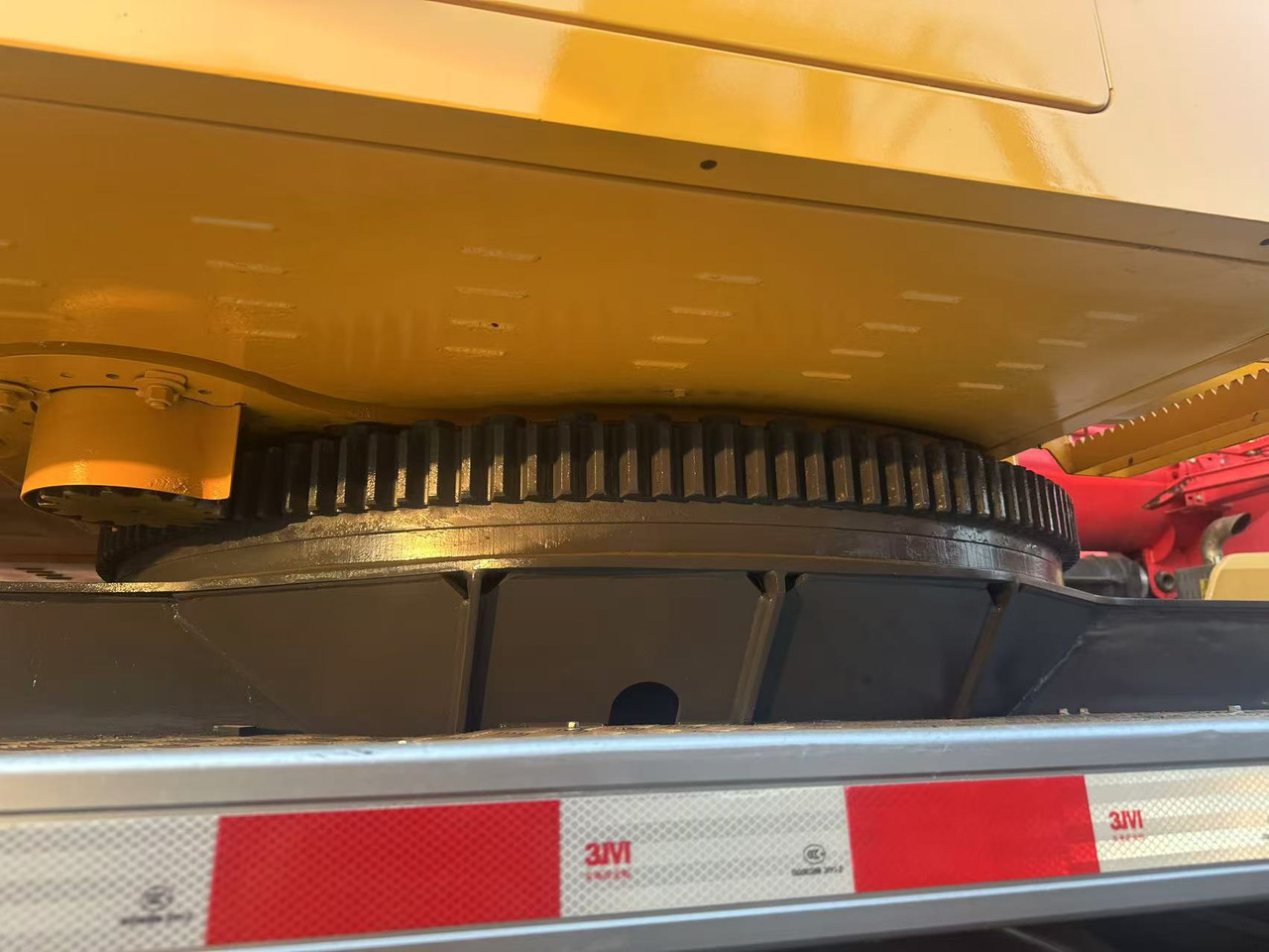 XCMG Crane QY85K CLICK HERE FOR DISCOUNT - Macara tot teren: Foto 3 XCMG Crane QY85K CLICK HERE FOR DISCOUNT - Macara tot teren: Foto 3