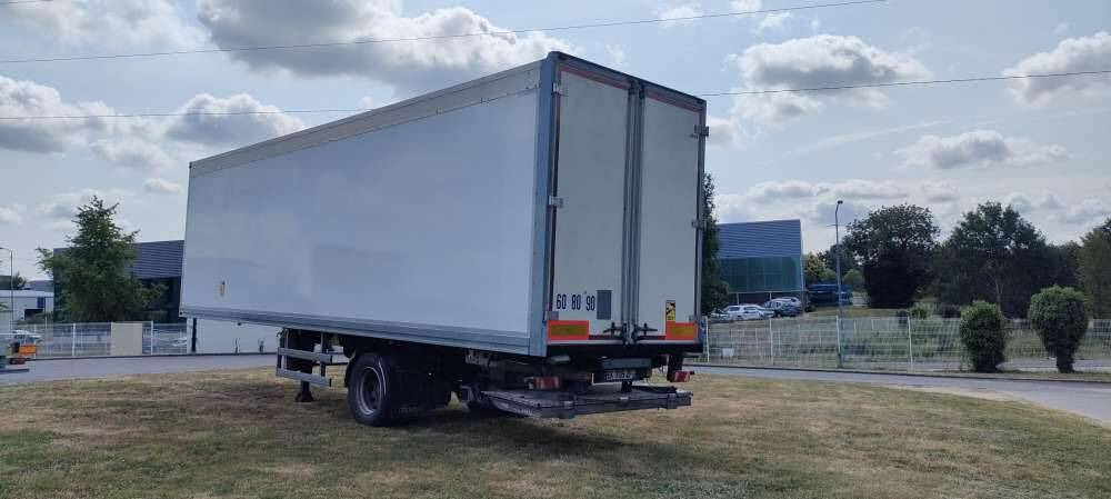 Semi-remorque 1 Essieu DISTRIBOX HAYON 24 PALETTES 2 PORTES AR 2M80 - Semiremorcă furgon: Foto 5 Semi-remorque 1 Essieu DISTRIBOX HAYON 24 PALETTES 2 PORTES AR 2M80 - Semiremorcă furgon: Foto 5