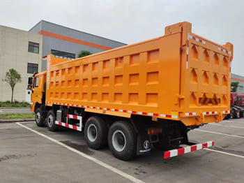 SHACMAN Shacman Truck F3000 for Sale in Malawi - Camion: Foto 2 SHACMAN Shacman Truck F3000 for Sale in Malawi - Camion: Foto 2