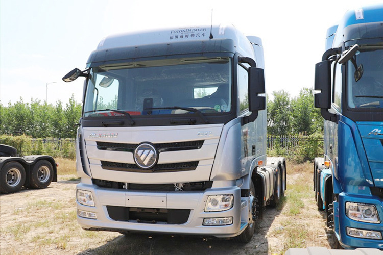 FOTON Foton 6x4 Tractor Head for Sale in Tanzania - Cap tractor: Foto 1 FOTON Foton 6x4 Tractor Head for Sale in Tanzania - Cap tractor: Foto 1