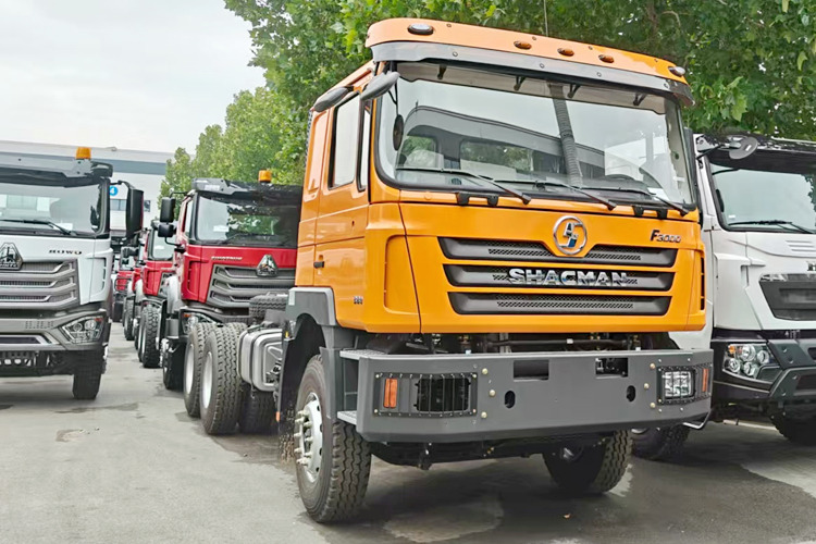 SHACMAN F3000 Shacman Truck Head for Sale in Saudi Arabia - Cap tractor: Foto 1 SHACMAN F3000 Shacman Truck Head for Sale in Saudi Arabia - Cap tractor: Foto 1