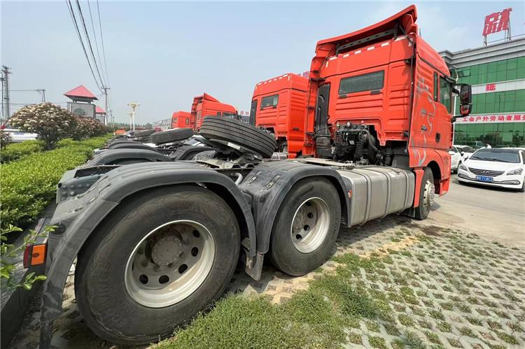 SINOTRUK Used Sitrak Truck Head for Sale In Guinea - Cap tractor: Foto 2 SINOTRUK Used Sitrak Truck Head for Sale In Guinea - Cap tractor: Foto 2