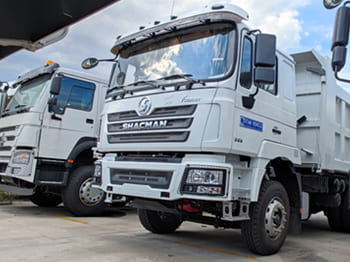SHACMAN Shacman Tractor Truck for Sale in Malawi - Camion basculantă: Foto 4 SHACMAN Shacman Tractor Truck for Sale in Malawi - Camion basculantă: Foto 4