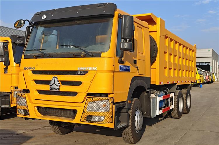SINOTRUK Used Howo 371 hp Tipper Truck Price for Sale In Uganda - Camion basculantă: Foto 1 SINOTRUK Used Howo 371 hp Tipper Truck Price for Sale In Uganda - Camion basculantă: Foto 1