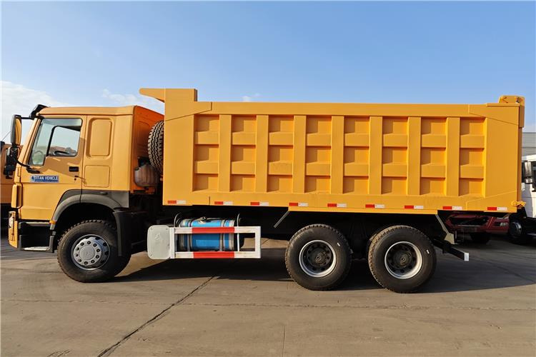 SINOTRUK Used Howo 371 hp Tipper Truck Price for Sale In Uganda - Camion basculantă: Foto 3 SINOTRUK Used Howo 371 hp Tipper Truck Price for Sale In Uganda - Camion basculantă: Foto 3