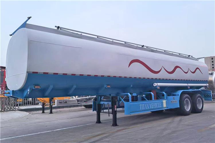 TITAN 2 Axle 40000 Liters Fuel Tanker Trailer for Sale In Zimbabwe - Semiremorcă cisternă: Foto 1 TITAN 2 Axle 40000 Liters Fuel Tanker Trailer for Sale In Zimbabwe - Semiremorcă cisternă: Foto 1